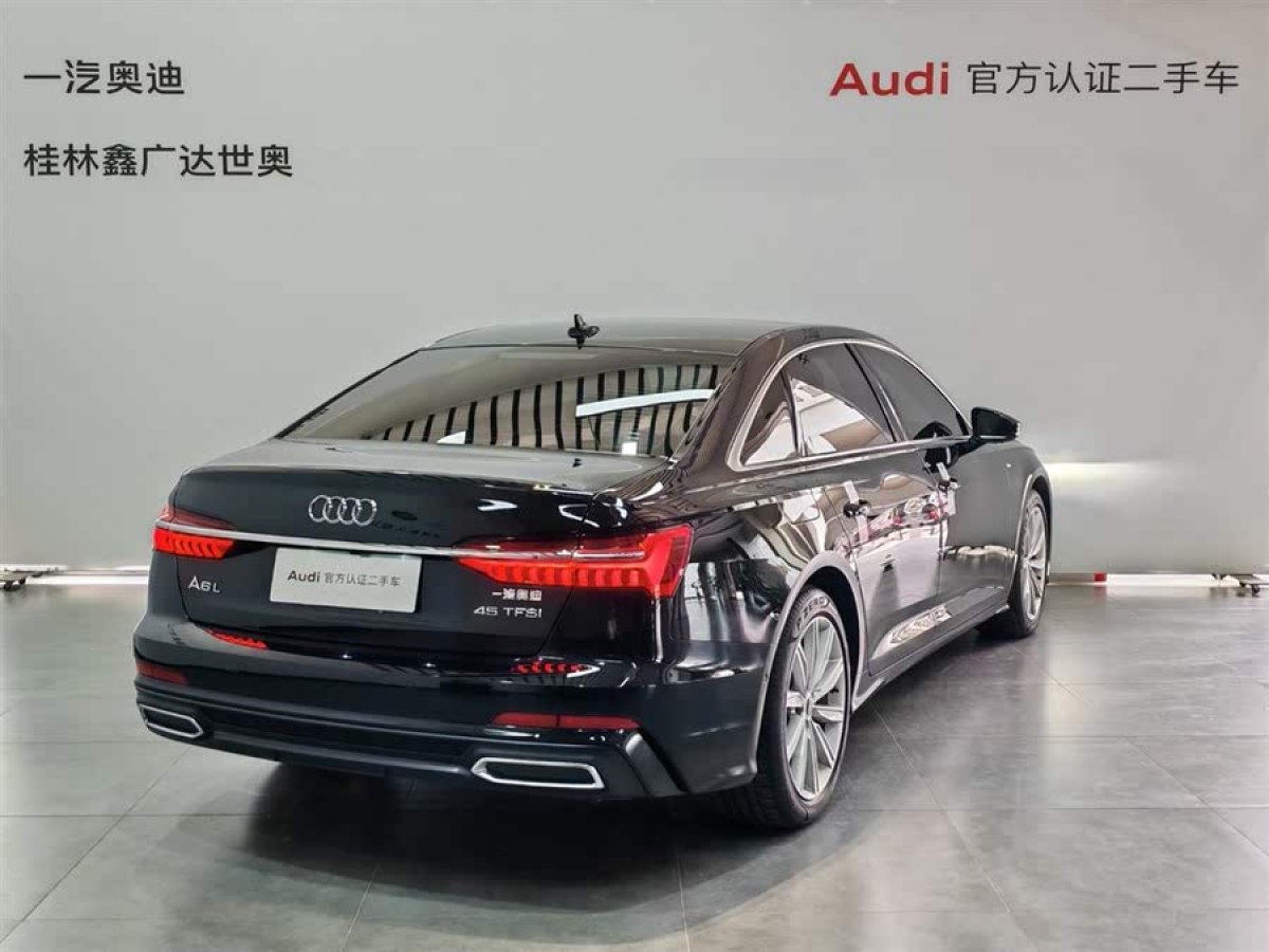奧迪 奧迪A6L  2022款 45 TFSI 臻選動(dòng)感型圖片