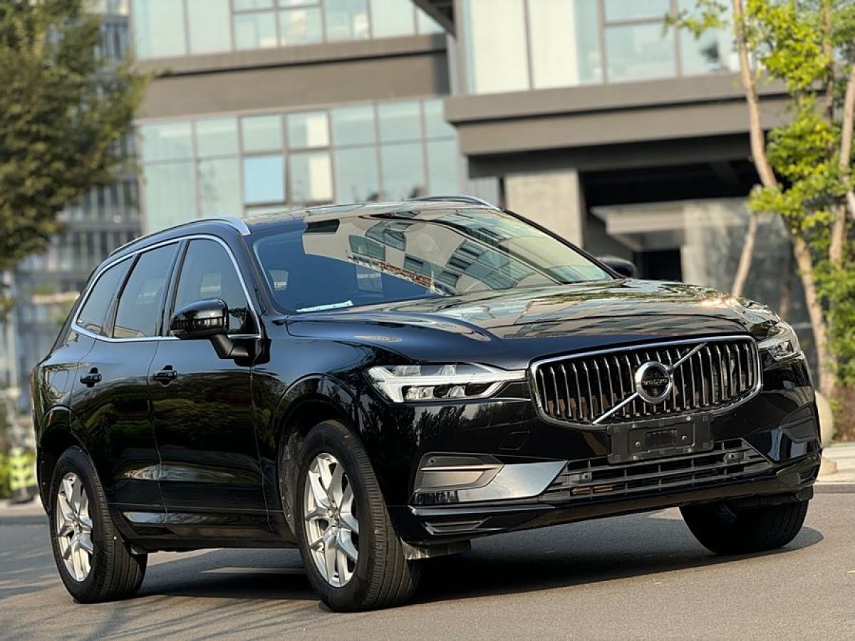 2019年5月沃爾沃 XC60  2019款  T5 四驅(qū)智逸版 國VI