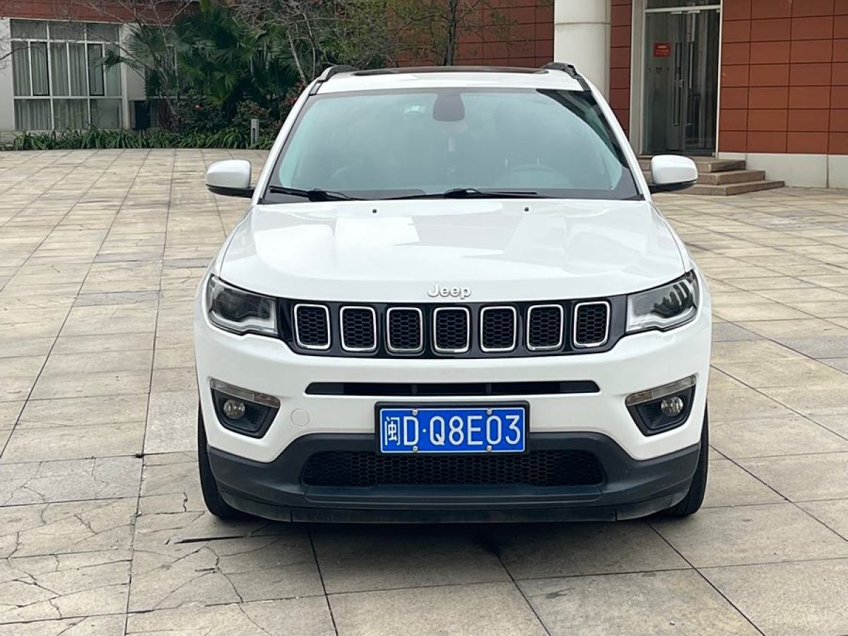 2020年12月Jeep 指南者  2020款 220T 自動(dòng)精英版