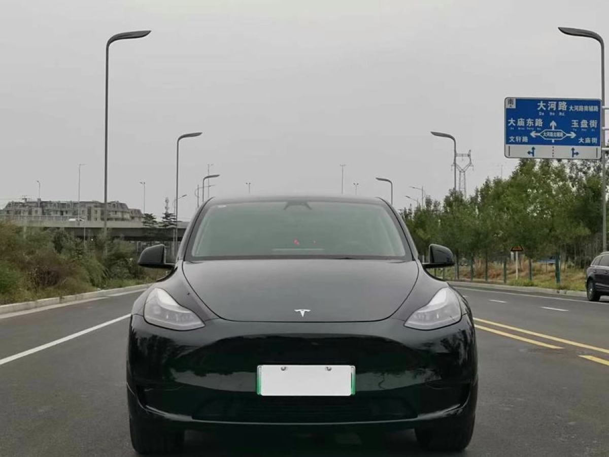 特斯拉 Model 3  2023款 煥新版 后輪驅(qū)動圖片