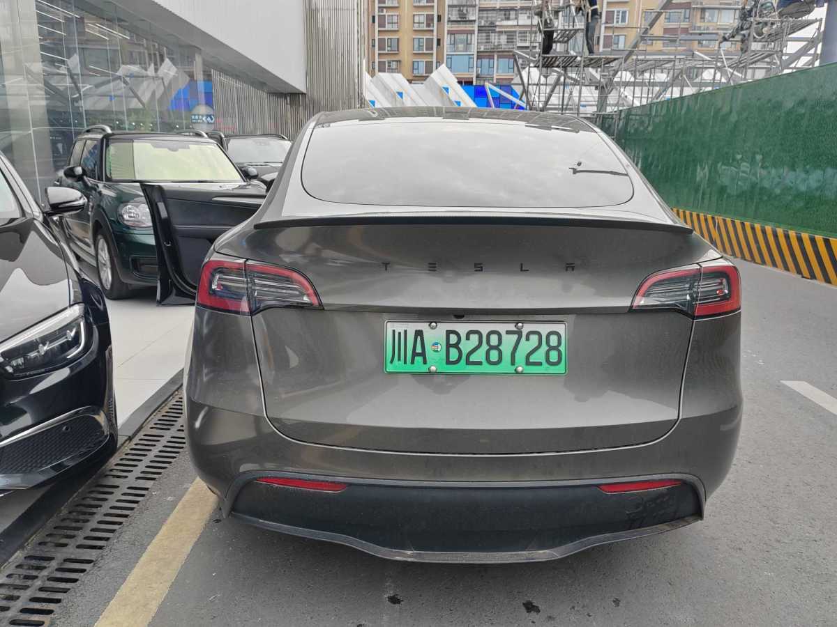 特斯拉 Model Y  2023款 煥新版 后輪驅(qū)動(dòng)圖片