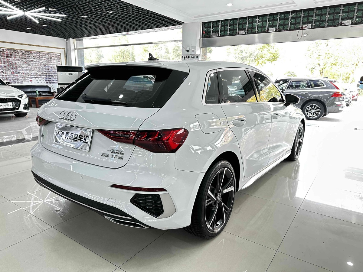 奧迪 奧迪A3  2022款 Sportback 35 TFSI 時尚運動型圖片