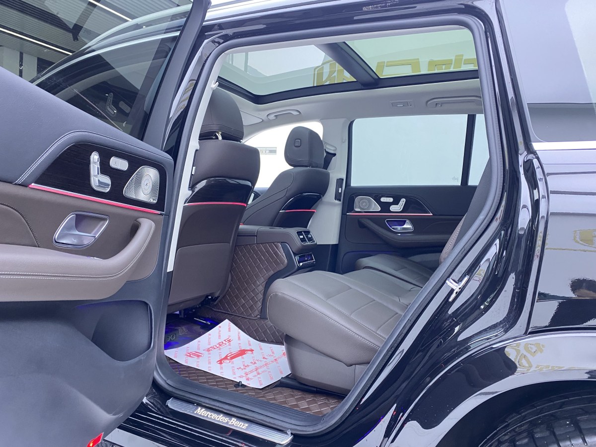 奔馳 奔馳GLS  2023款 改款 GLS 450 4MATIC 時(shí)尚型圖片