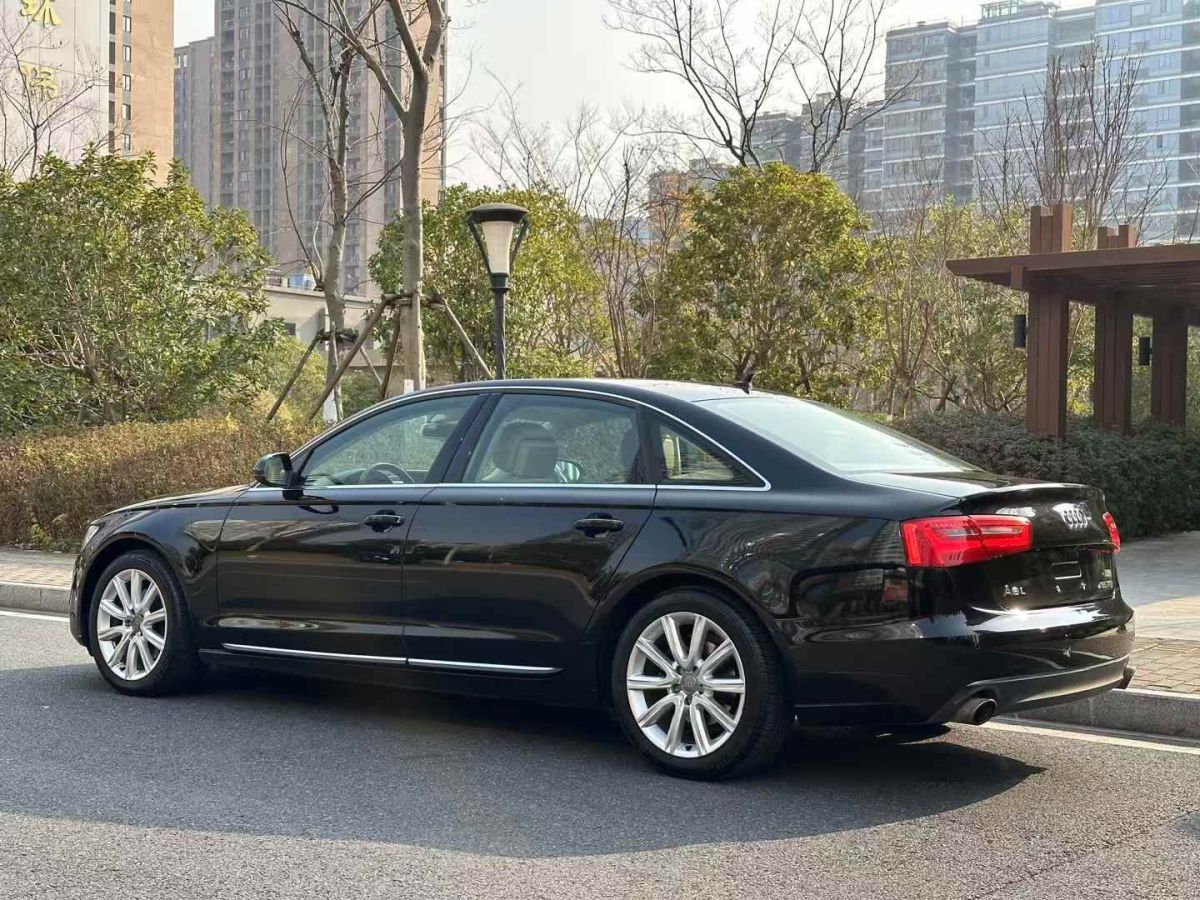 奧迪 奧迪A6L  2014款 A6L 2.8FSI 35FSI 豪華型圖片