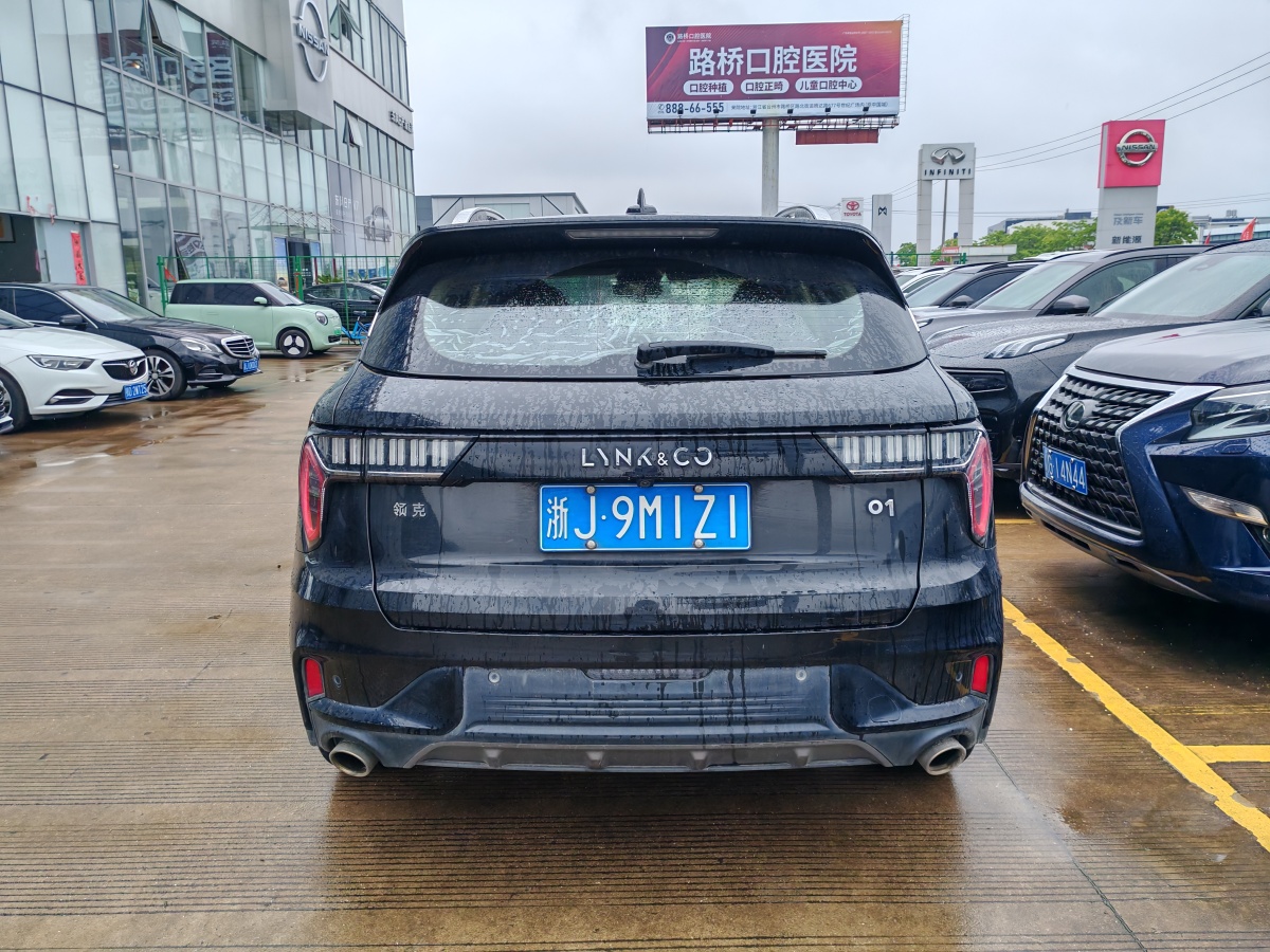 領(lǐng)克 領(lǐng)克01  2021款 2.0TD 兩驅(qū)型Pro圖片