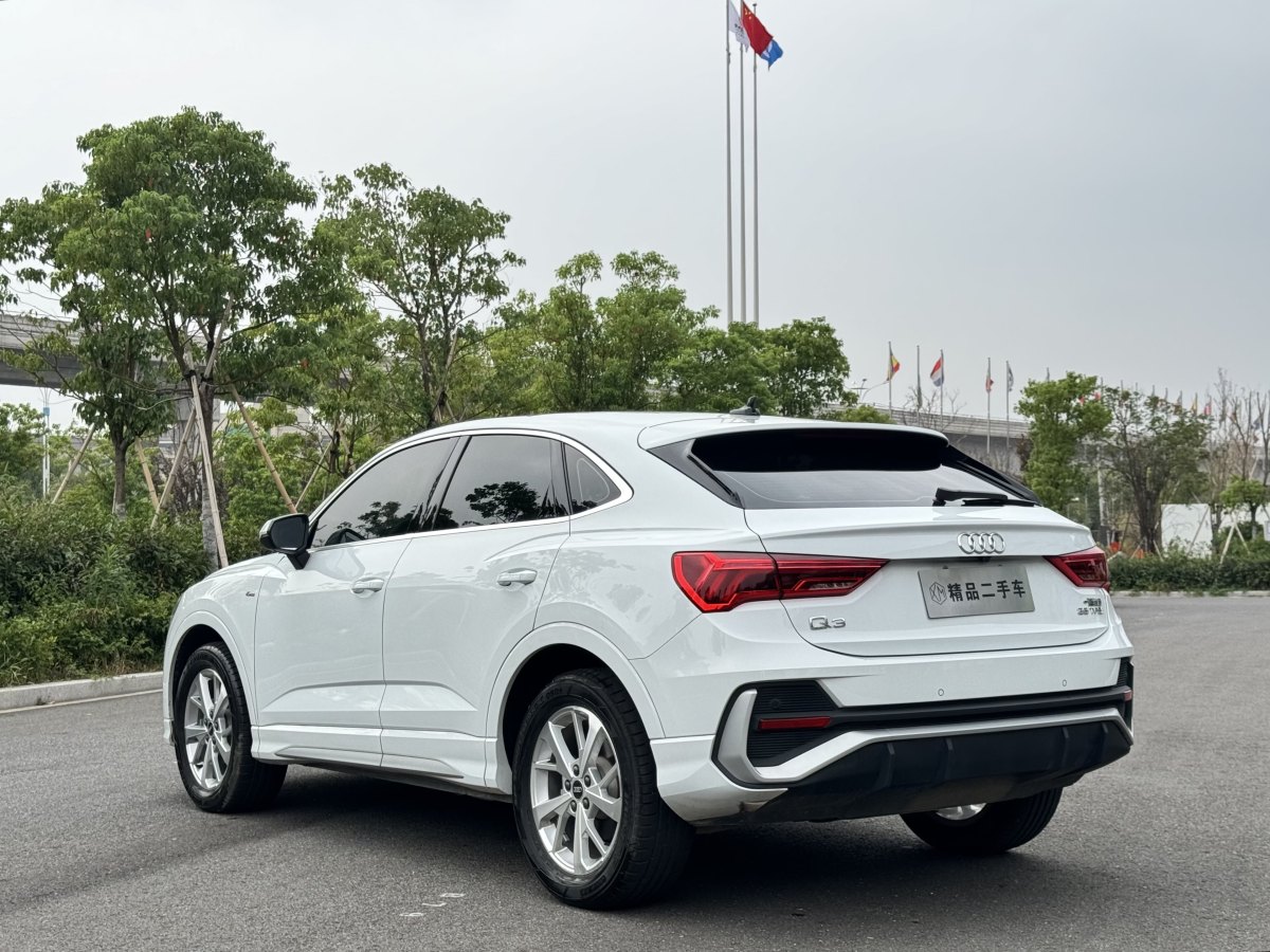 奥迪 奥迪Q3  2023款 35 TFSI 进取动感型图片