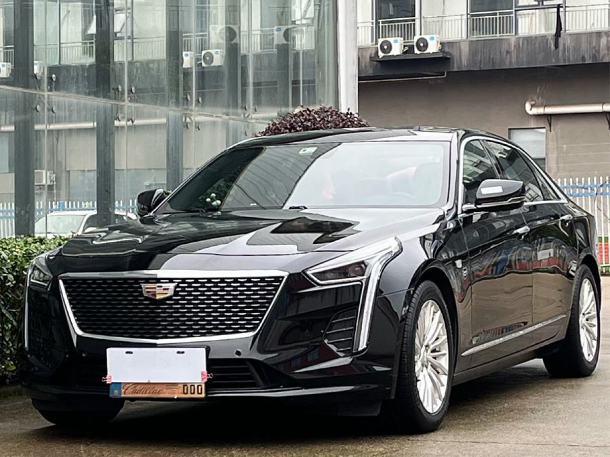 凱迪拉克 CT6  2019款 28T 時(shí)尚型圖片