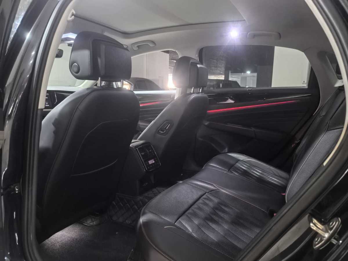 大眾 帕薩特  2019款 330TSI 尊貴版 國V圖片
