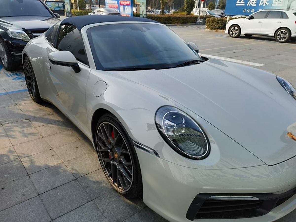 保時(shí)捷 911  2023款 Targa 4 3.0T圖片