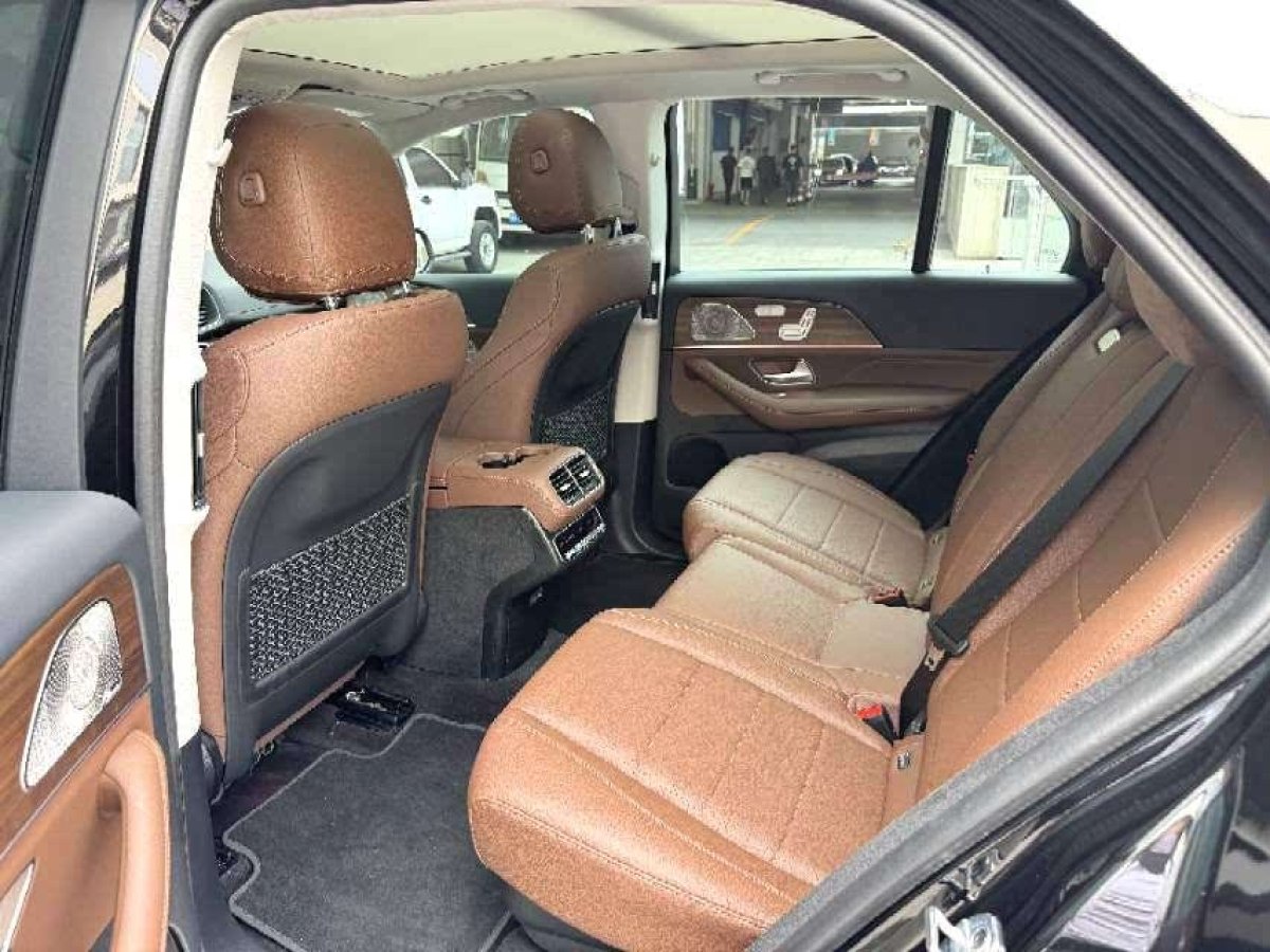 奔馳 奔馳GLE  2024款 GLE 450 4MATIC 時(shí)尚型圖片