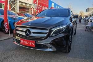 奔馳GLA 奔馳 GLA 220 4MATIC 時(shí)尚型