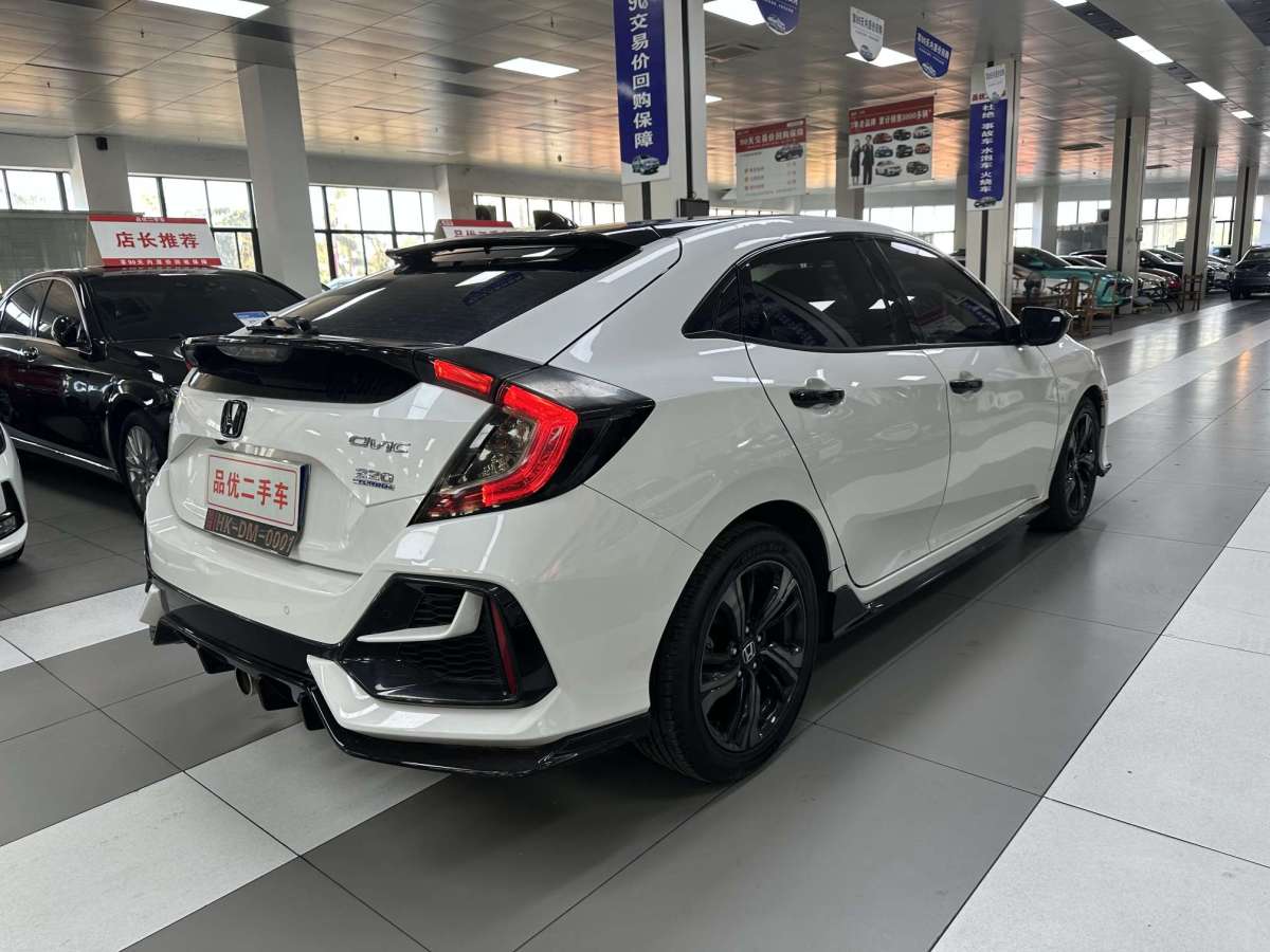 本田 思域  2021款 HATCHBACK 220TURBO CVT潮酷控圖片