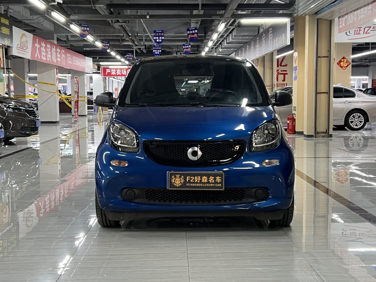 smart fortwo  2011款 1.0 MHD 硬頂激情版圖片