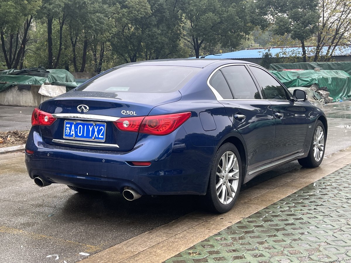 英菲尼迪 Q50L  2016款 2.0T 進取版圖片