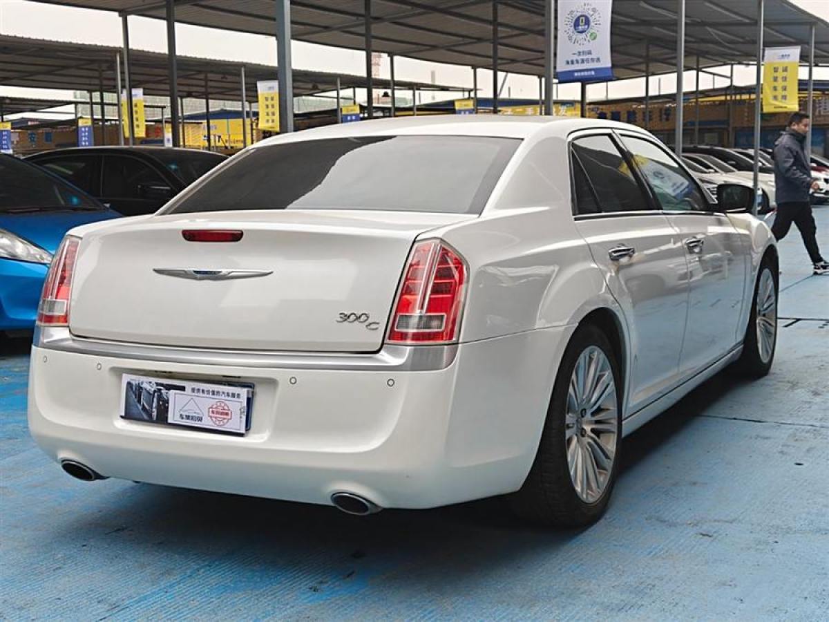 克萊斯勒 300C  2013款 3.6L 尊享版圖片