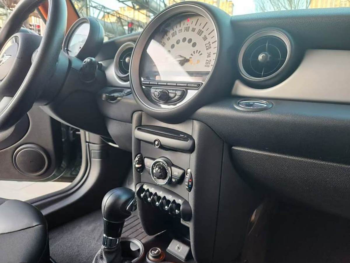 MINI CLUBMAN  2013款 1.6L COOPER Bond Street圖片