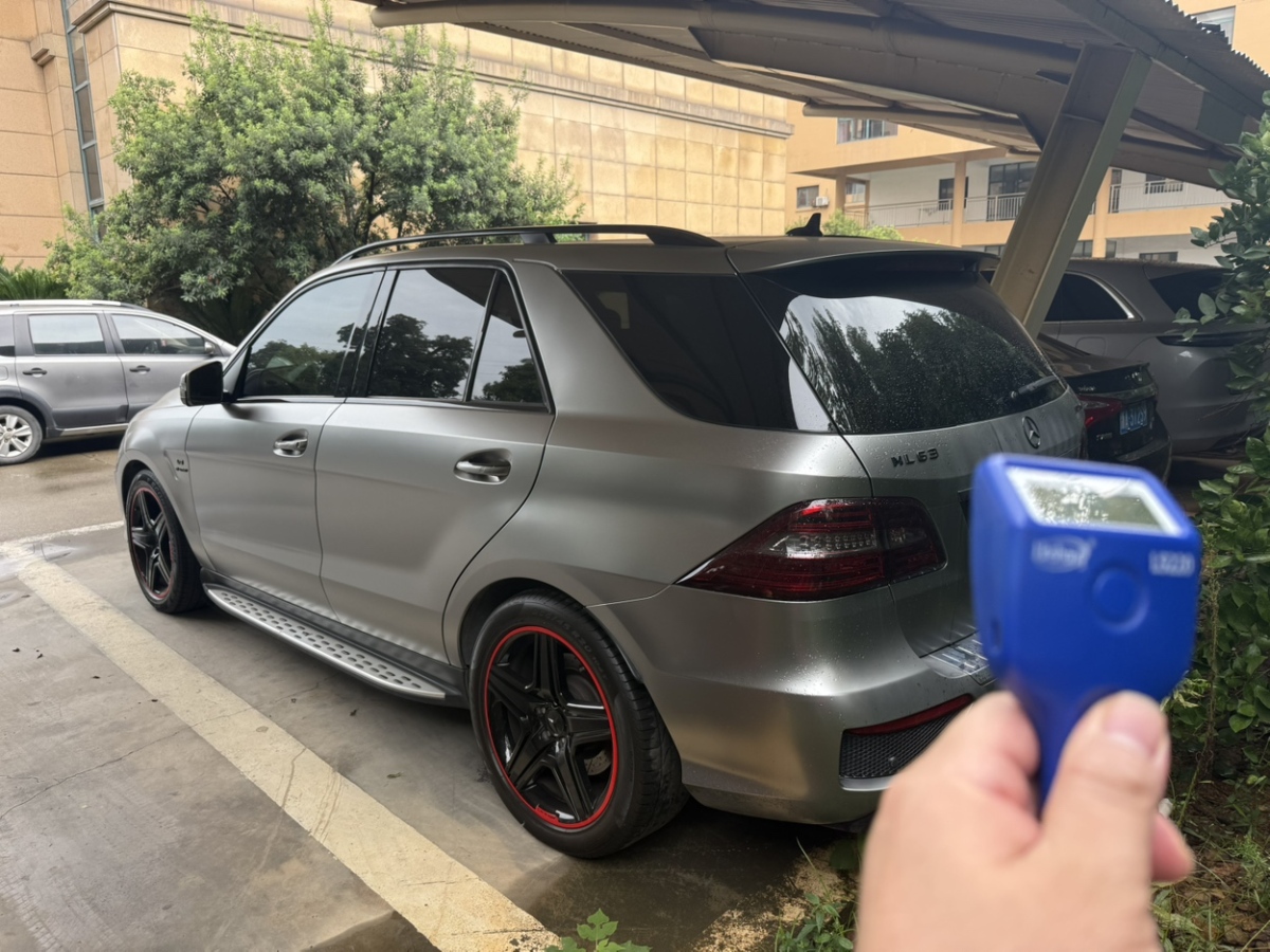 奔馳 奔馳M級(jí)AMG  2015款 AMG ML 63圖片