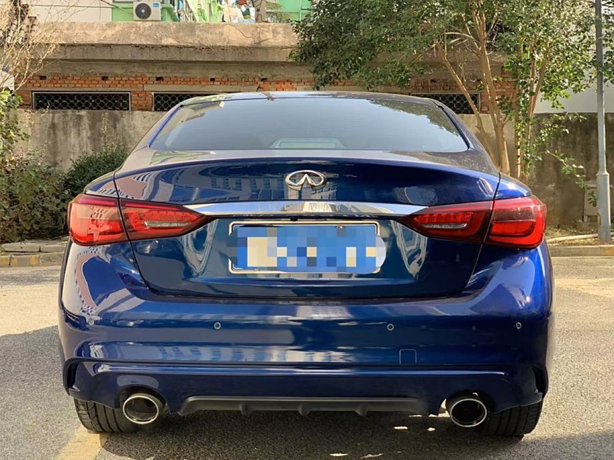 英菲尼迪 Q50L  2022款 2.0T 進(jìn)享版圖片