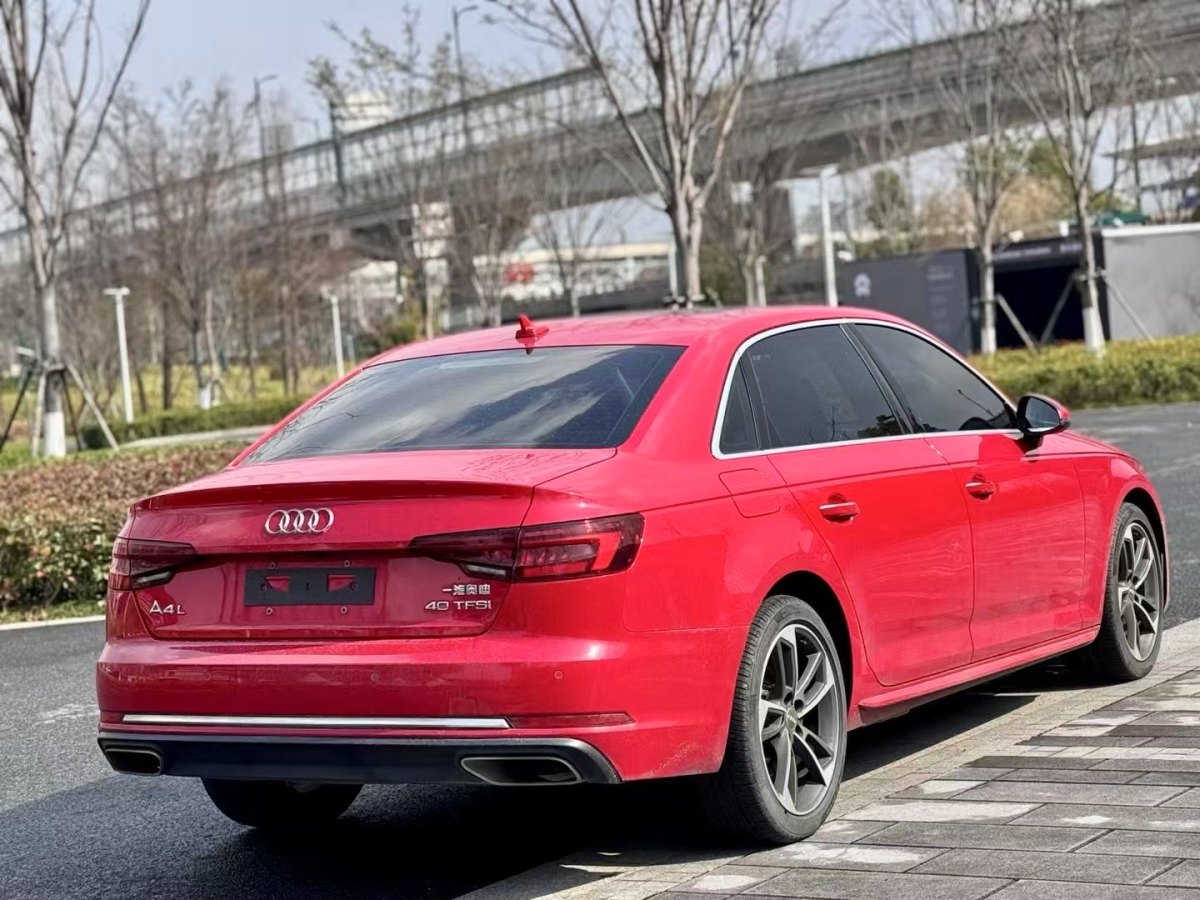 奧迪 奧迪A4L  2019款 40 TFSI 進(jìn)取型 國V圖片