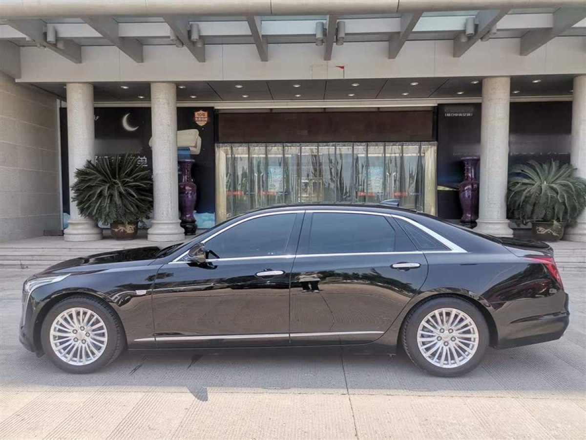 凱迪拉克 CT6  2023款 28T 豪華型圖片