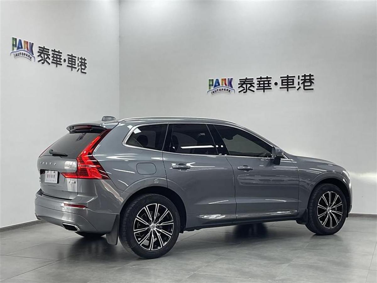 沃爾沃 XC60  2020款 T5 四驅(qū)智遠(yuǎn)豪華版圖片