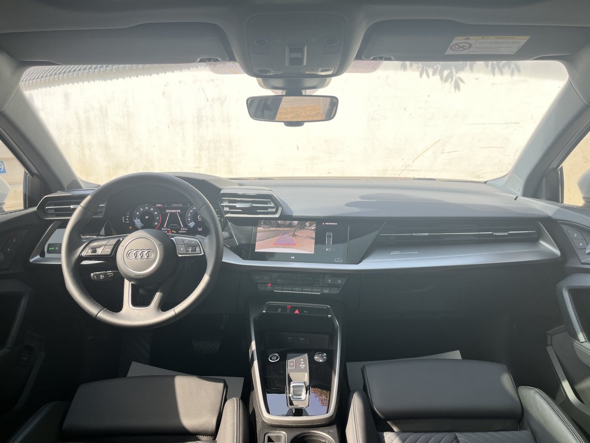 奧迪 奧迪A3  2023款 改款 Sportback 35 TFSI 時(shí)尚致雅型圖片