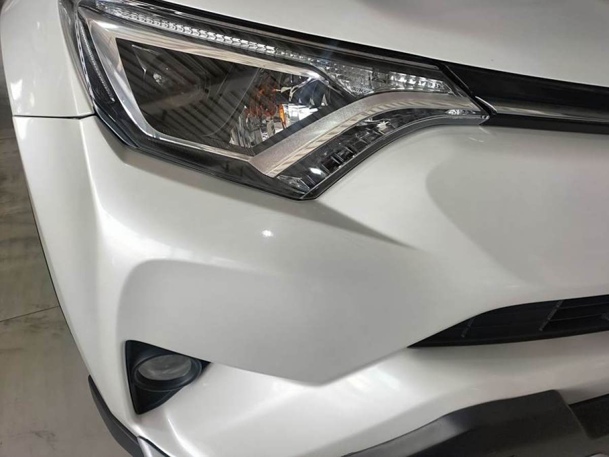 豐田 RAV4榮放  2019款 2.0L CVT兩驅(qū)先鋒版 國V圖片