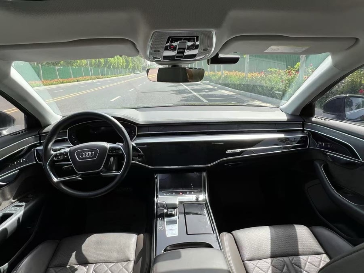 奧迪 奧迪A8  2022款 A8L 50 TFSI quattro 舒適型典藏版圖片