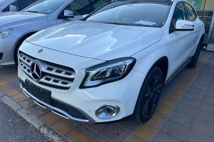 奔馳GLA 奔馳 GLA 220 4MATIC 時(shí)尚型