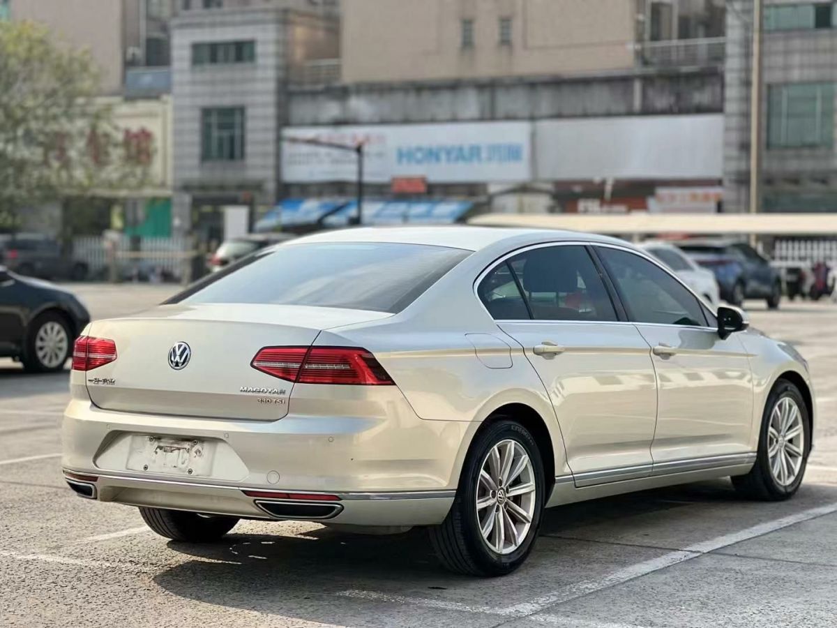 大眾 邁騰  2020款 280TSI DSG 領(lǐng)先型圖片