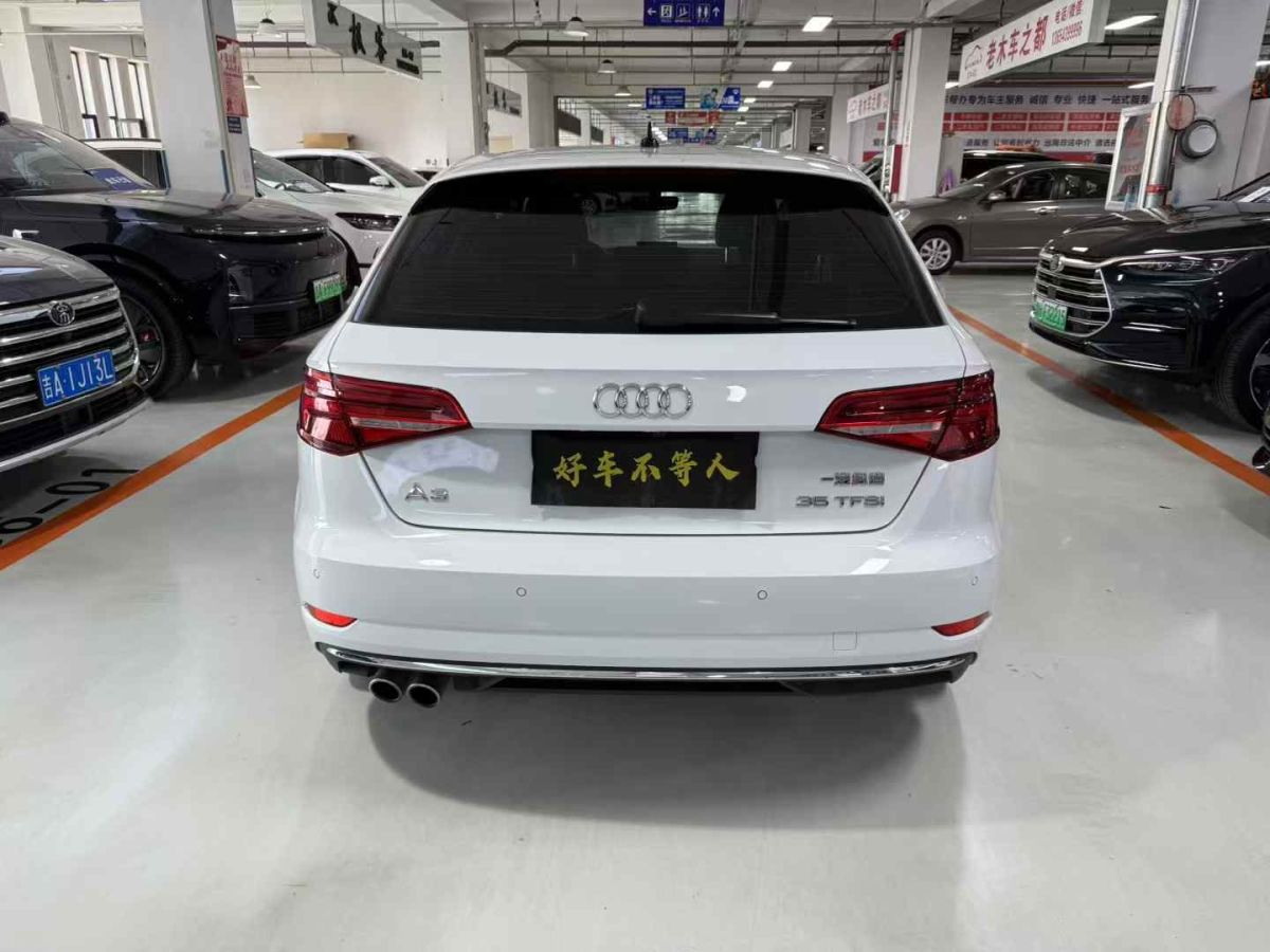 奧迪 奧迪A3  2019款 A3 35TFSI Limousine時尚型圖片