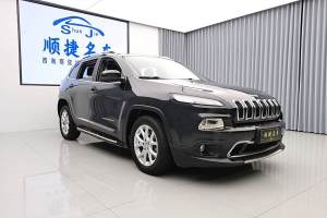 自由光 Jeep 2.4L 領先版