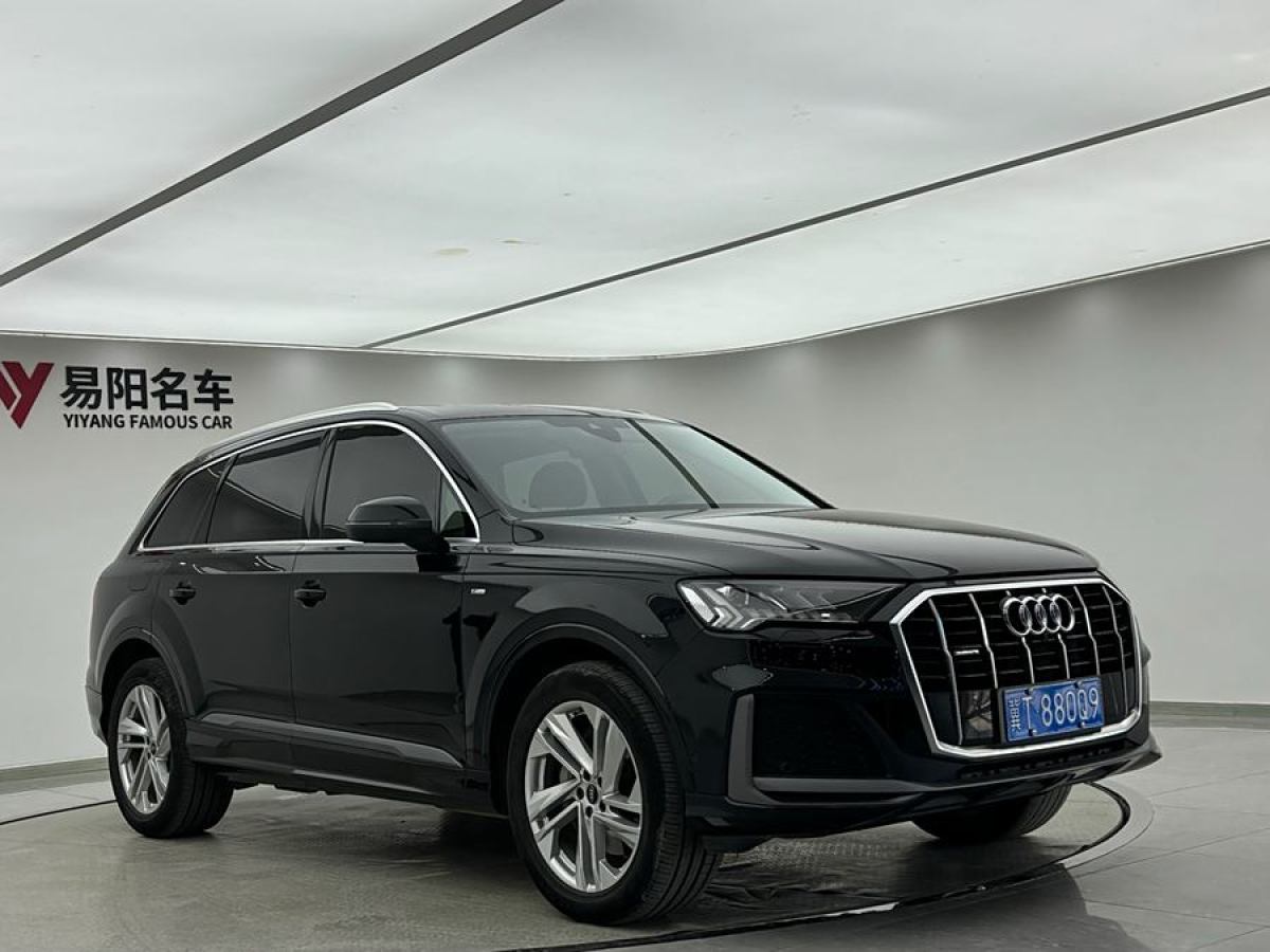 奧迪 奧迪Q7  2024款 45 TFSI quattro S line運(yùn)動型圖片