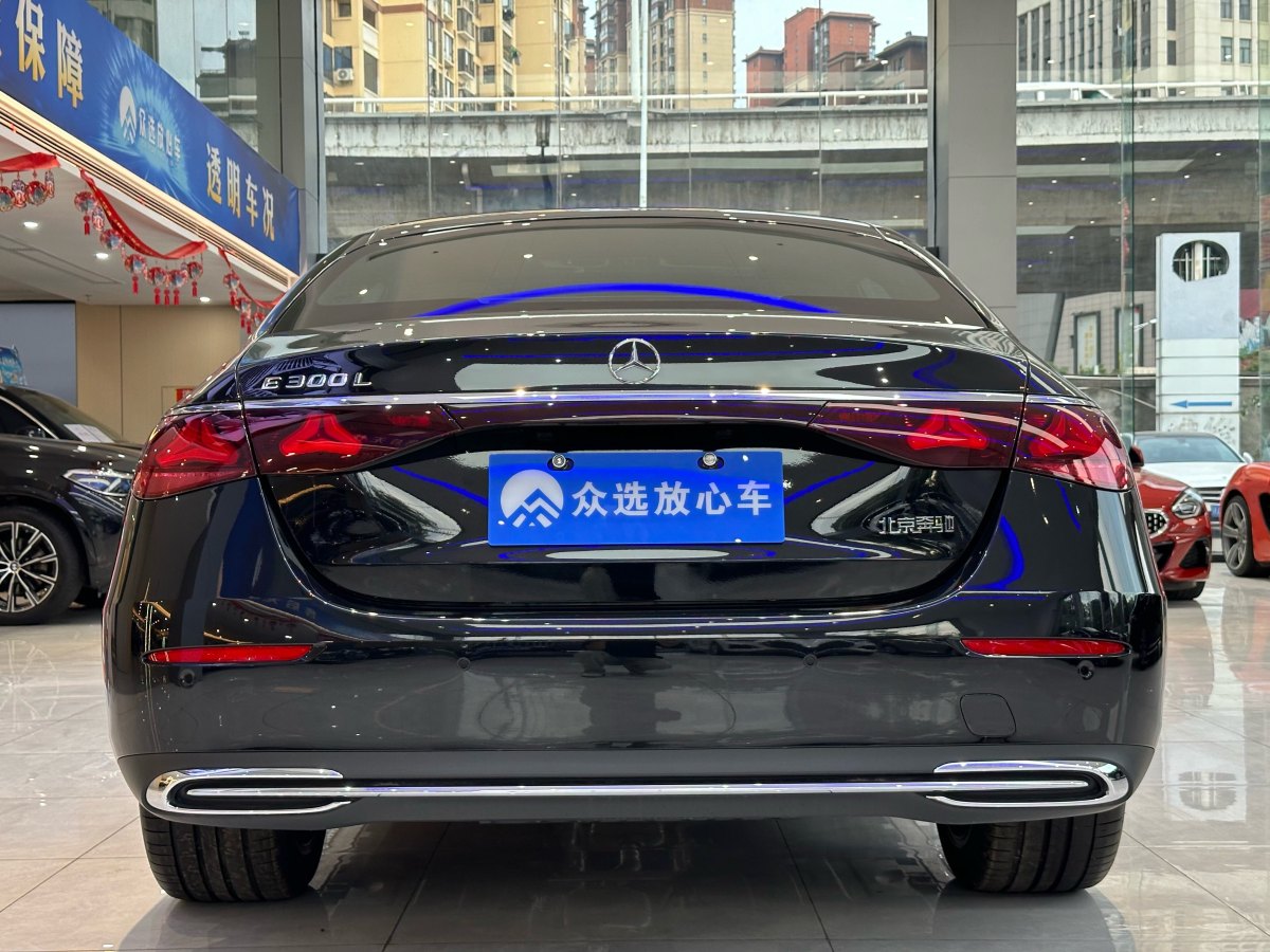 奔馳 奔馳E級(jí)  2024款 E 300 L 時(shí)尚型圖片