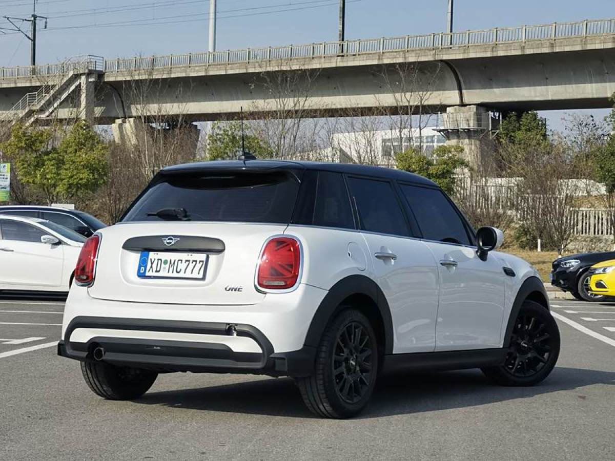 MINI MINI  2023款 1.5T ONE 五門版圖片