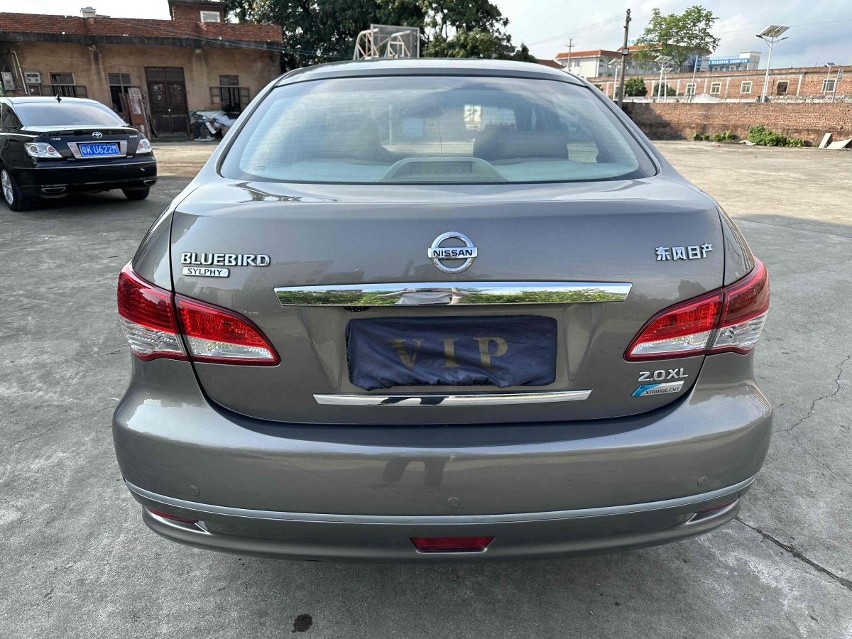 日產(chǎn) 軒逸  2009款 2.0XL CVT豪華版圖片