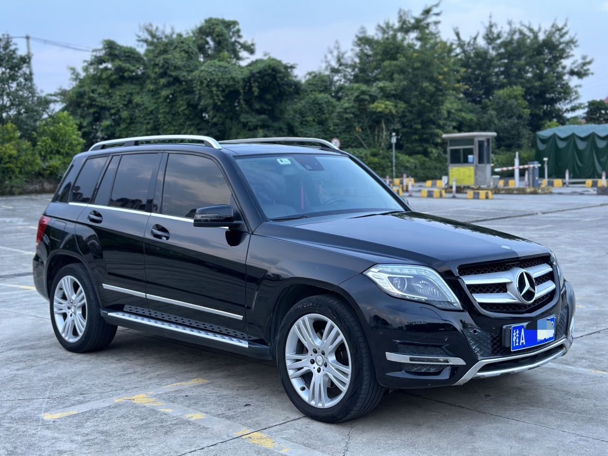 2013年7月奔馳 奔馳GLK級  2013款 GLK 300 4MATIC 動感天窗型