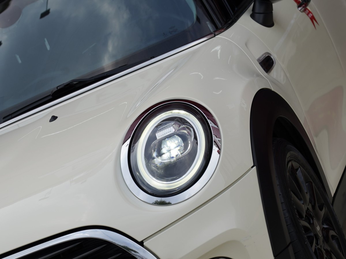 MINI MINI  2018款 1.5T COOPER 經(jīng)典派 五門版圖片