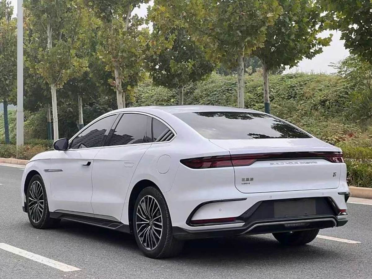 比亞迪 漢  2022款 DM-i 121KM 領(lǐng)航型圖片