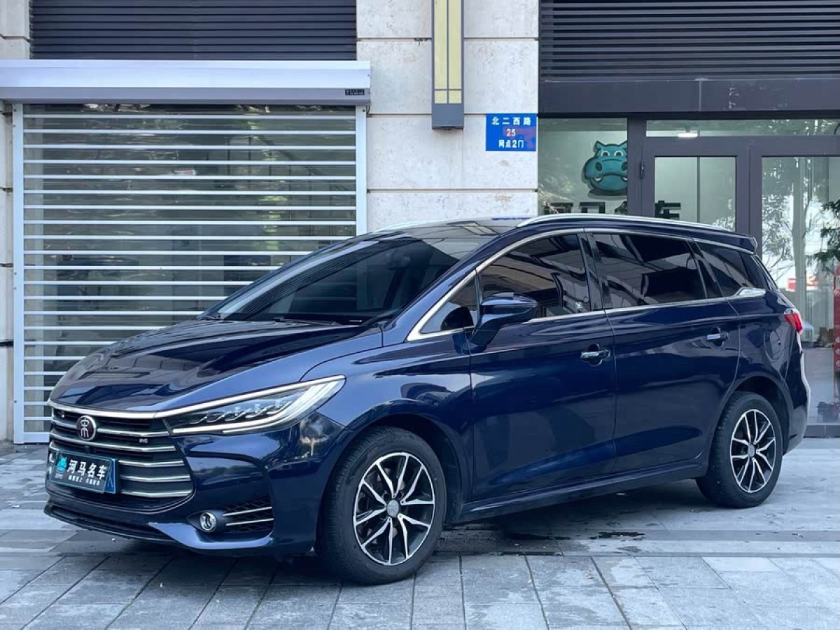 比亞迪 宋MAX  2017款 1.5T 自動智聯(lián)精英型 7座圖片