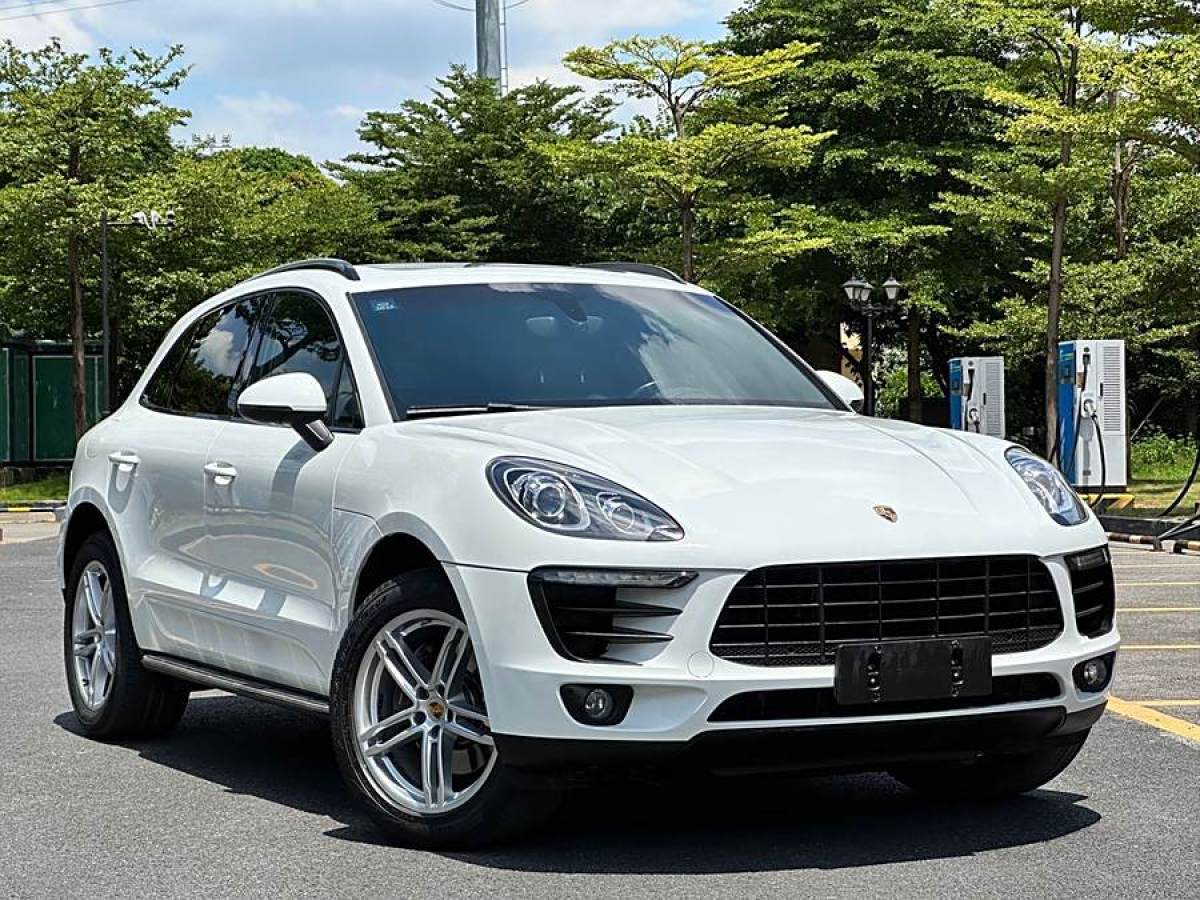 2016年11月保時(shí)捷 Macan  2017款 Macan 2.0T