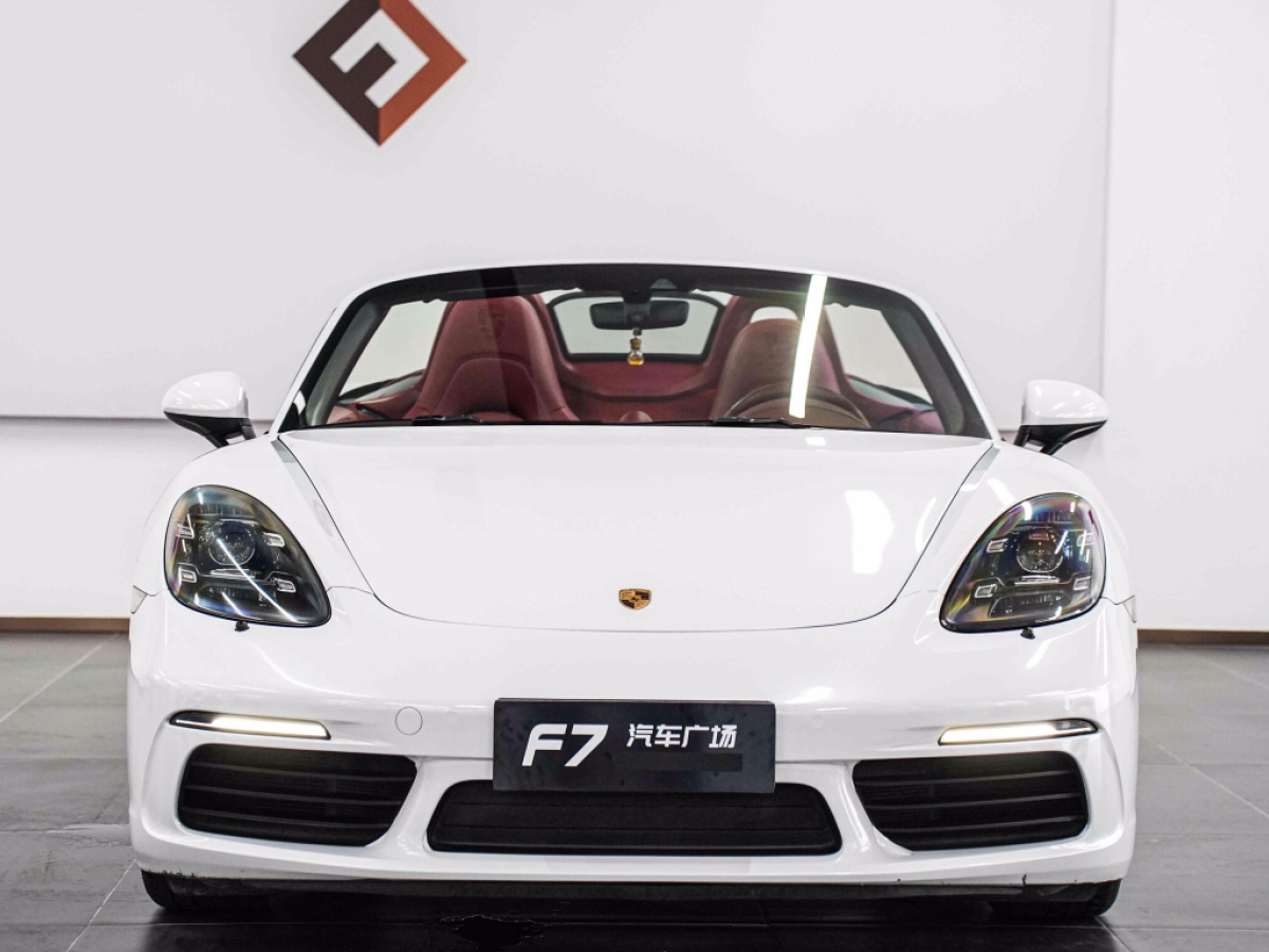 2021年6月保時(shí)捷 718  2022款 Boxster T 2.0T