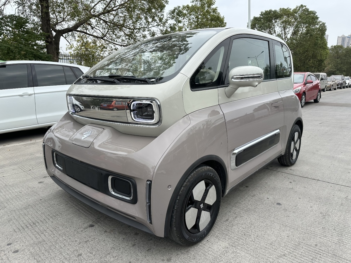 寶駿 寶駿KiWi EV  2023款 大疆版 磷酸鐵鋰圖片