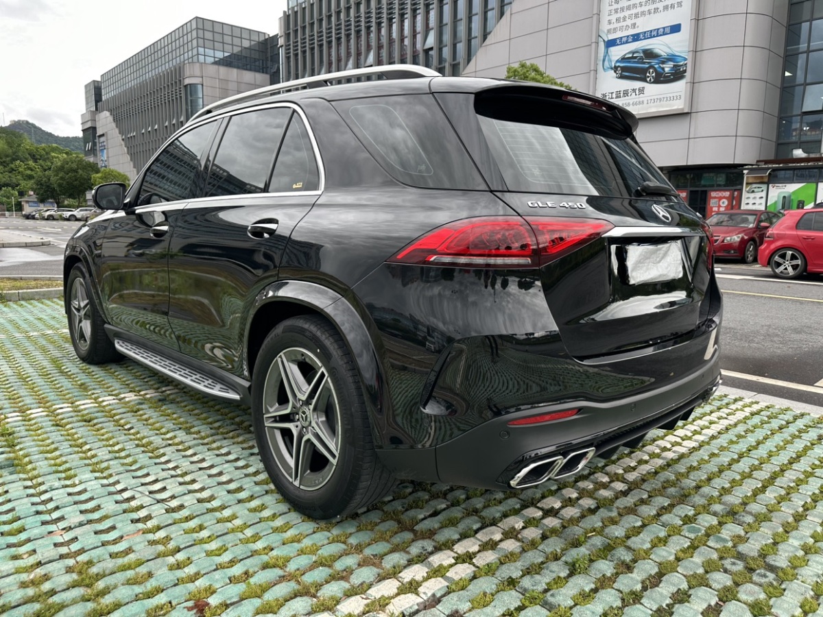 奔馳 奔馳GLE  2022款 改款 GLE 450 4MATIC 時(shí)尚型圖片