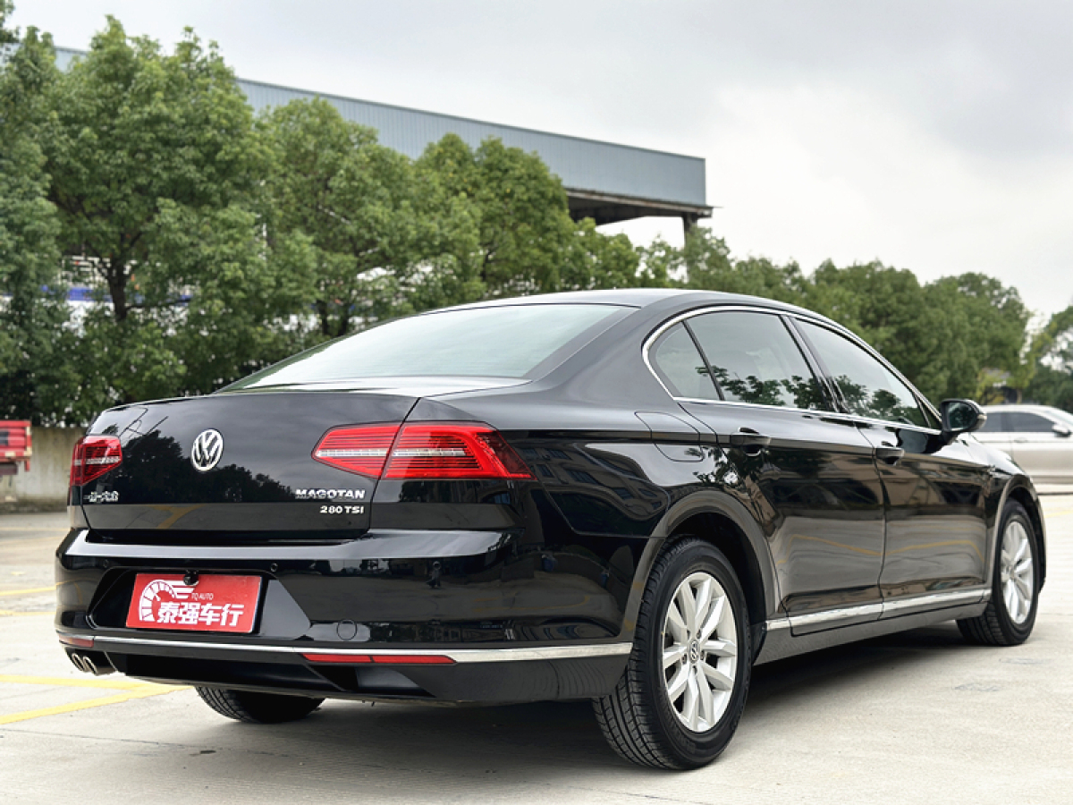 大眾 邁騰  2019款  280TSI DSG 領(lǐng)先型 國(guó)VI圖片