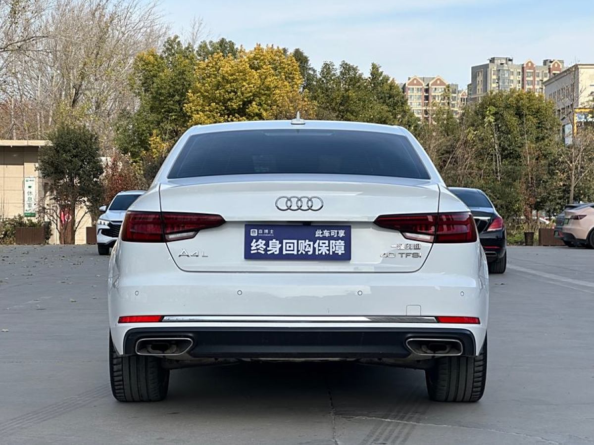 奧迪 奧迪A4L  2019款 40 TFSI 進(jìn)取型 國(guó)VI圖片