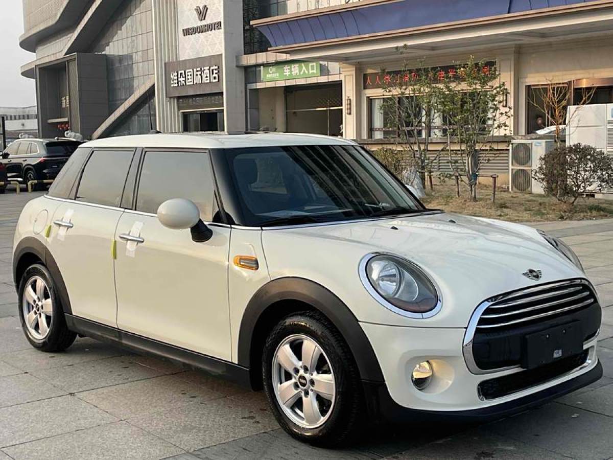 MINI MINI  2016款 1.2T ONE 五門版圖片