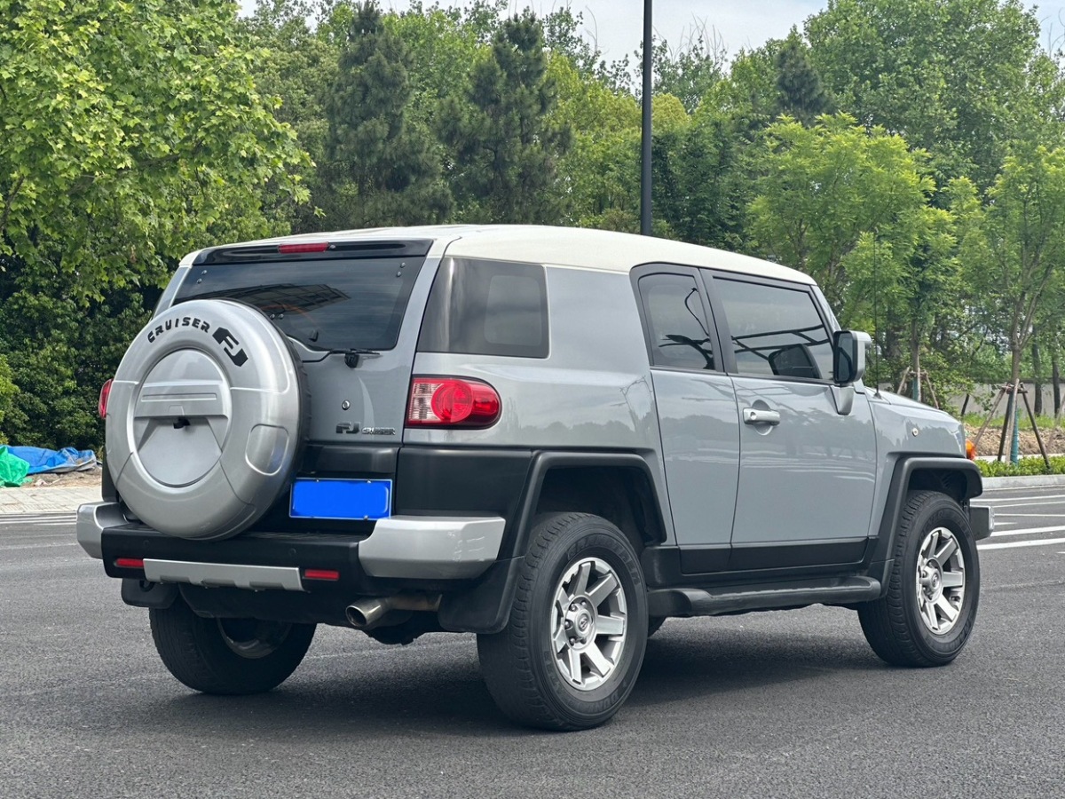 2019年11月豐田 FJ 酷路澤  2007款 4.0L