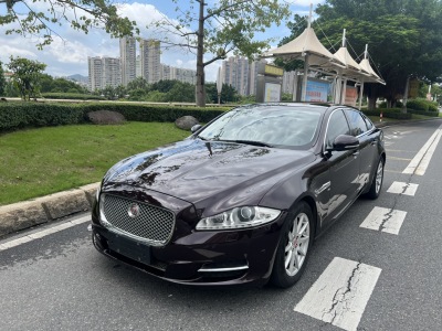 捷豹 XJ  2014款 XJL 3.0 SC 兩驅(qū)全景商務(wù)版