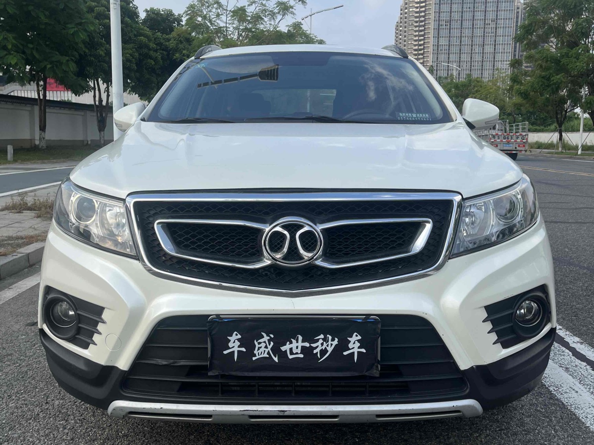 北汽紳寶 X55  2016款 1.5T CVT精英版圖片